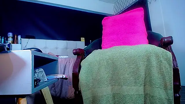 bellatrixx 69 online show from 11.29.25