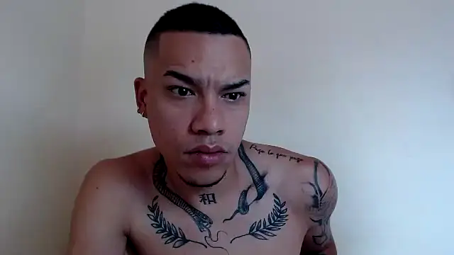 Snapshot of Osiiriis chatting on 01.31.25 Osiiriis online show from 01.31.25