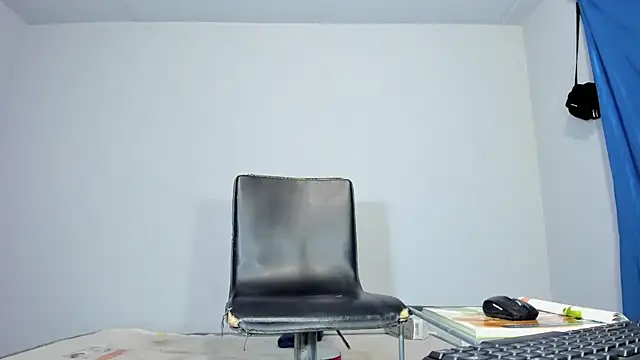 xmissinchesxx online show from 11.09.25