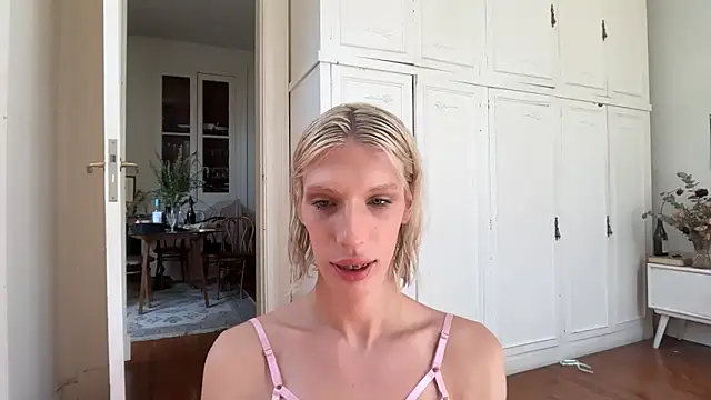 AliceSnowCatt online show from 02.21.26