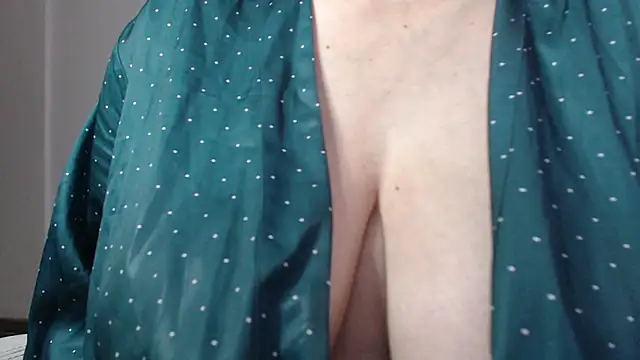 missdaniels online show from 09.15.25