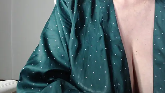 missdaniels online show from 09.26.25