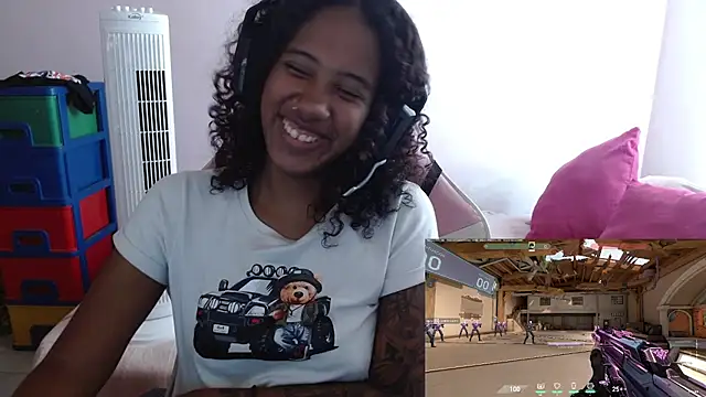Snapshot of TiffanyRoouse chatting on 01.30.25 TiffanyRoouse online show from 01.30.25