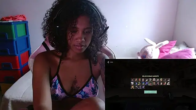 Snapshot of TiffanyRoouse chatting on 02.23.25 TiffanyRoouse online show from 02.23.25