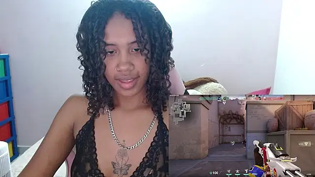 Snapshot of TiffanyRoouse chatting on 03.10.25 TiffanyRoouse online show from 03.10.25