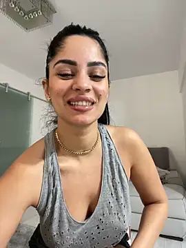  adelle online show from 01.05.25