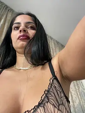  adelle online show from 11.05.25