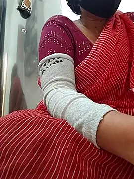 Snapshot of Archna-ji chatting on 03.22.25 Archna-ji online show from 03.22.25