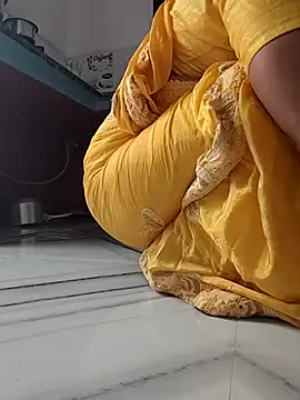 Snapshot of Archna-ji chatting on 09.14.25 Archna-ji online show from 09.14.25