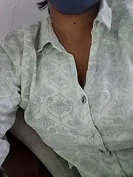 Snapshot of Archna-ji chatting on 05.29.26 Archna-ji online show from 05.29.26
