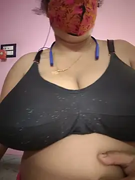 Snapshot of Kayra_34 chatting on 05.29.26 Kayra 34 online show from 05.29.26