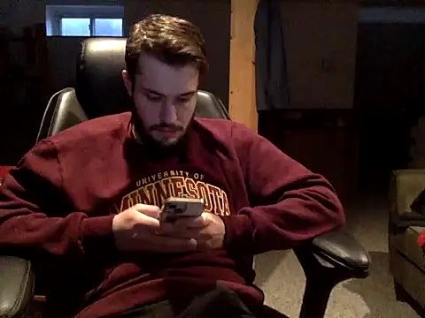 Snapshot of rollingcreeks chatting on 01.17.25 rollingcreeks online show from 01.17.25