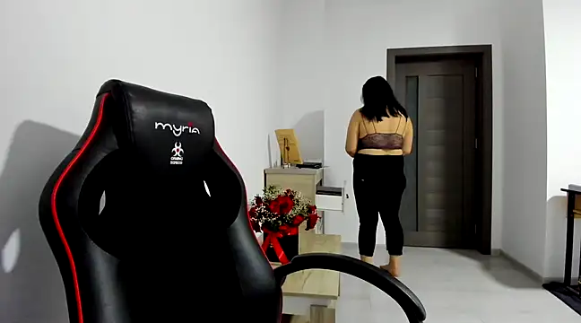 amiraisa11 online show from 02.03.25