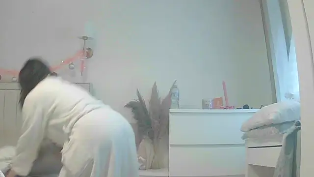 magical mia online show from 12.23.25