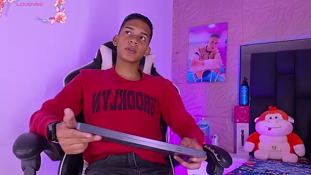 dilan alfonzo online show from 04.14.26