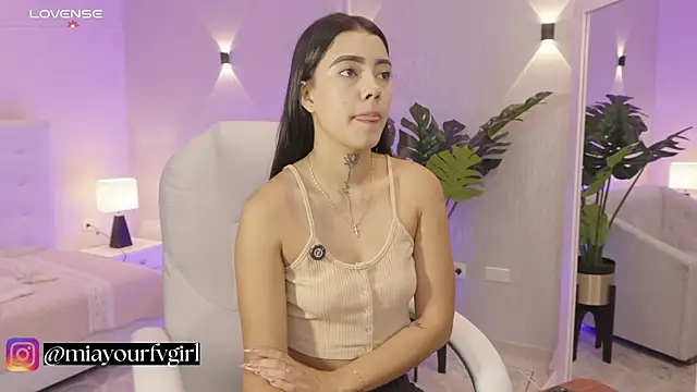 miagomezweb1 online show from 09.23.25