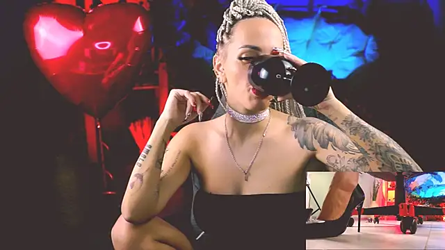 MonicaMaxwel online show from 02.16.25