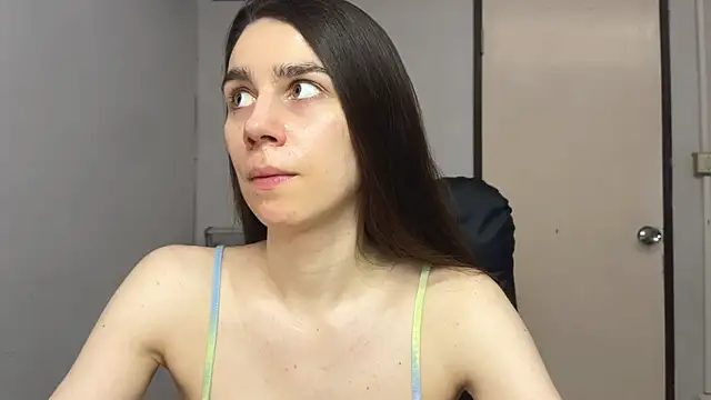 SassyJessi online show from 10.08.25