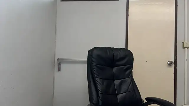 SassyJessi online show from 03.10.26