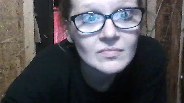 Snapshot of MickeysMallory9787 chatting on 10.30.25 MickeysMallory9787 online show from 10.30.25