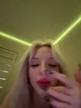 AleksaBlonde online show from 01.11.25