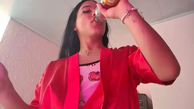 Snapshot of Samys_World chatting on 01.12.25 Samys World online show from 01.12.25