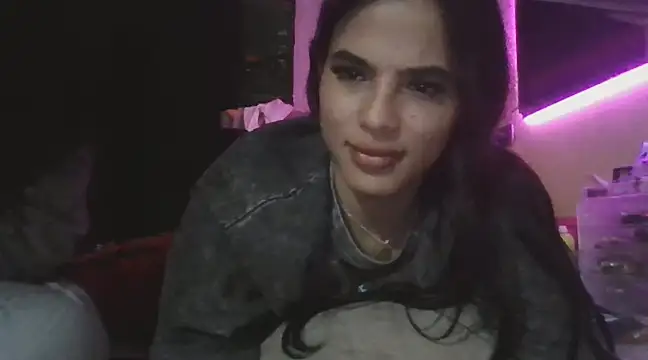 Snapshot of Samys_World chatting on 02.10.25 Samys World online show from 02.10.25