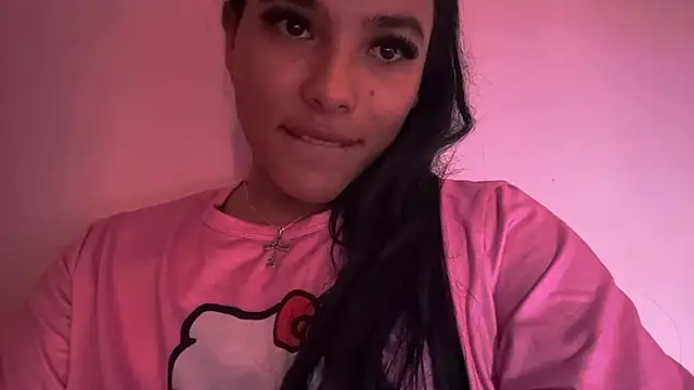 Snapshot of Samys_World chatting on 02.21.25 Samys World online show from 02.21.25