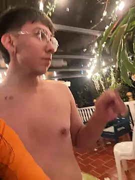 Snapshot of Samys_World chatting on 02.24.25 Samys World online show from 02.24.25