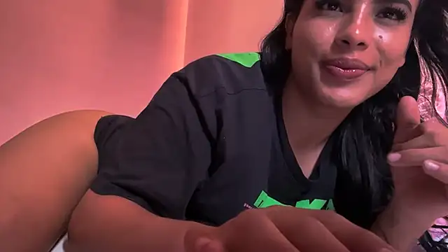 Snapshot of Samys_World chatting on 02.28.25 Samys World online show from 02.28.25