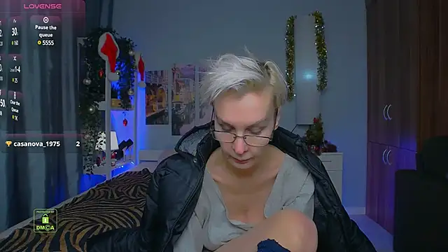 HelgaHimmell online show from 12.24.24