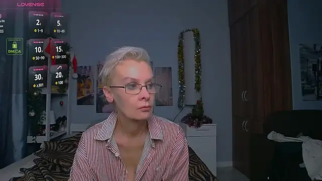 HelgaHimmell online show from 12.26.24