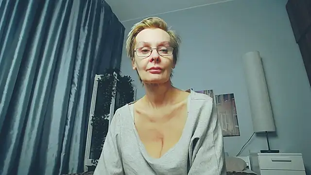 HelgaHimmell online show from 03.09.25