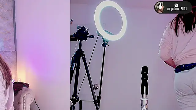 Angelst   online show from 03.16.26