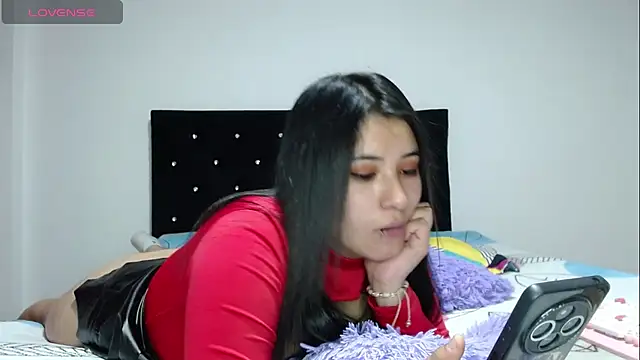 Snapshot of Zasha_Kaira chatting on 05.14.26 Zasha Kaira online show from 05.14.26