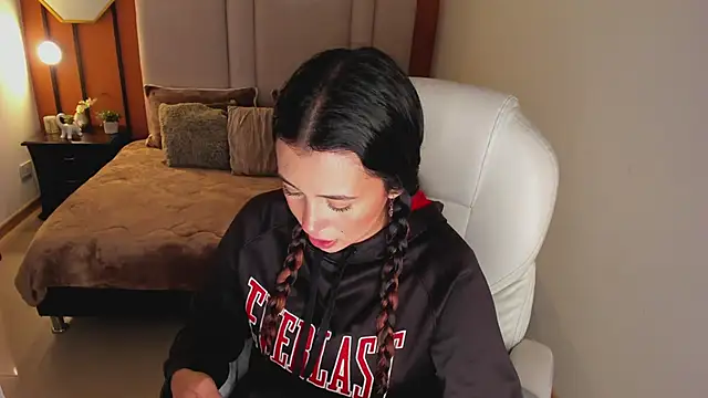 Snapshot of youpinkgirl_ chatting on 09.24.25 youpinkgirl  online show from 09.24.25