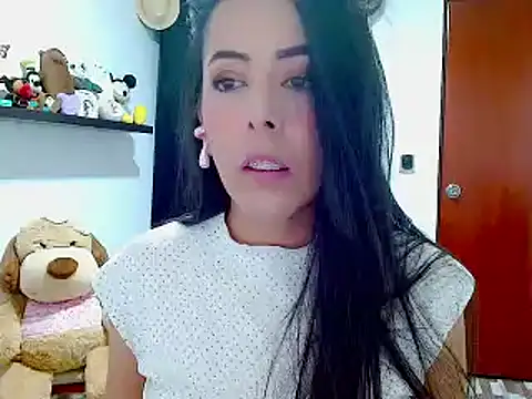 ella peck online show from 12.30.24