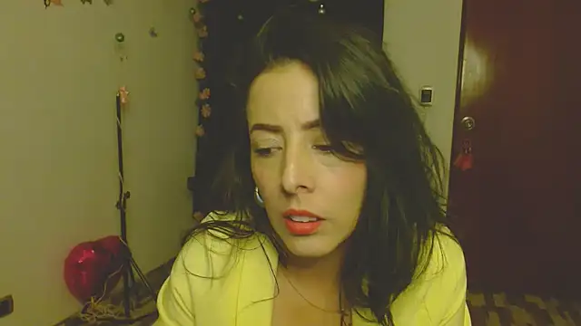 ella peck online show from 12.18.25