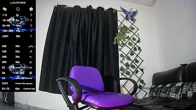 vale bunny23 online show from 10.31.25