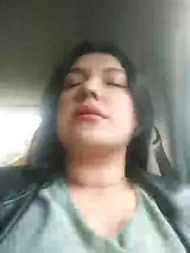 Sophie-hatter online show from 01.31.25