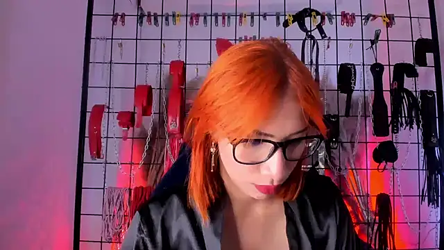 charrlotte quinn online show from 02.02.25