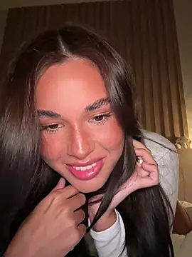 Snapshot of Lizhush_ chatting on 01.14.25 Lizhush online show from 01.14.25