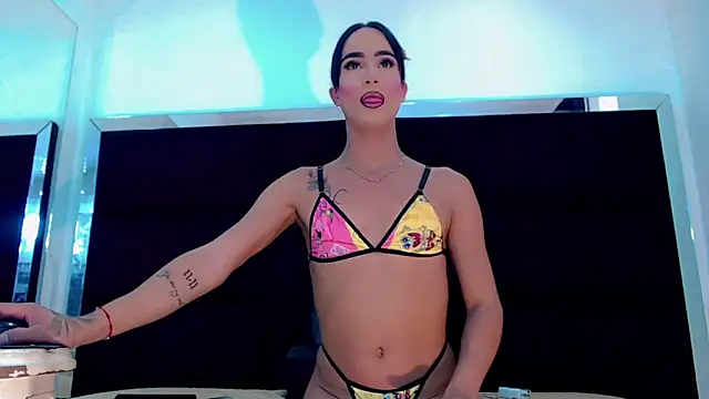 PriscilaRainbow online show from 04.26.26