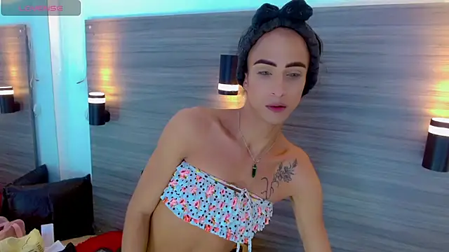 PriscilaRainbow online show from 07.18.26
