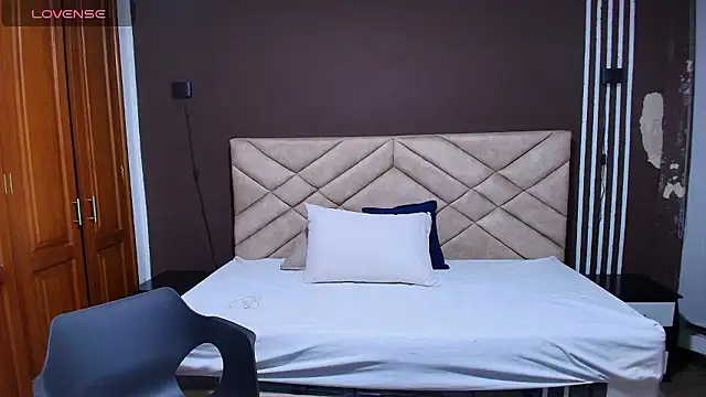 Raquel jones online show from 01.17.26