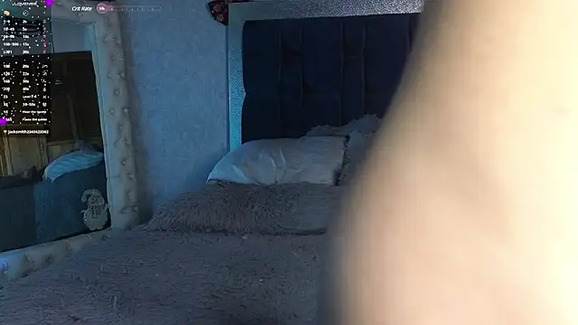 SaraWilliamss  online show from 12.24.24