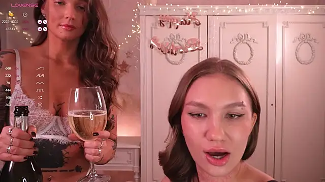 Shadowladyy online show from 12.18.24