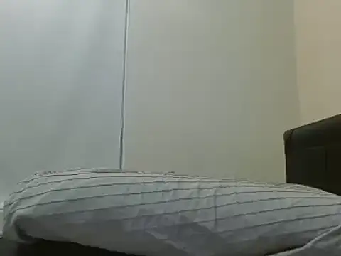 Snapshot of robintoit chatting on 01.12.25 robintoit online show from 01.12.25