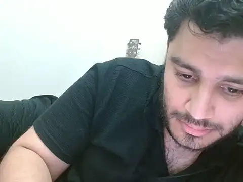Snapshot of robintoit chatting on 06.09.26 robintoit online show from 06.09.26
