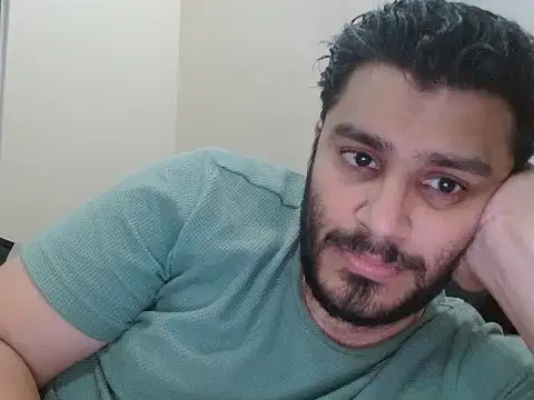 Snapshot of robintoit chatting on 07.26.26 robintoit online show from 07.26.26